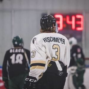 Meet your Posher, Hunter